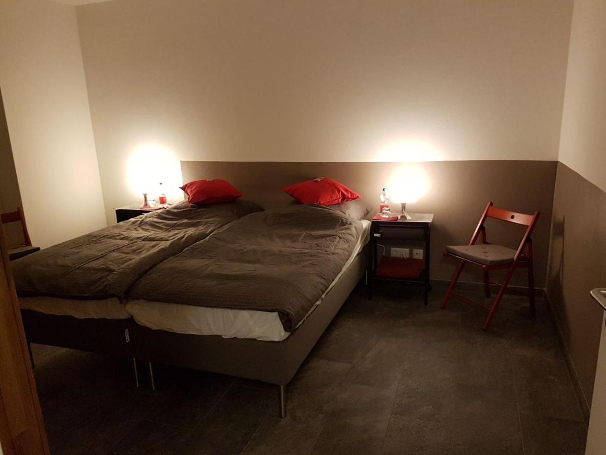 Ferienhaus Am Paradies Neuschoo Bagian luar foto
